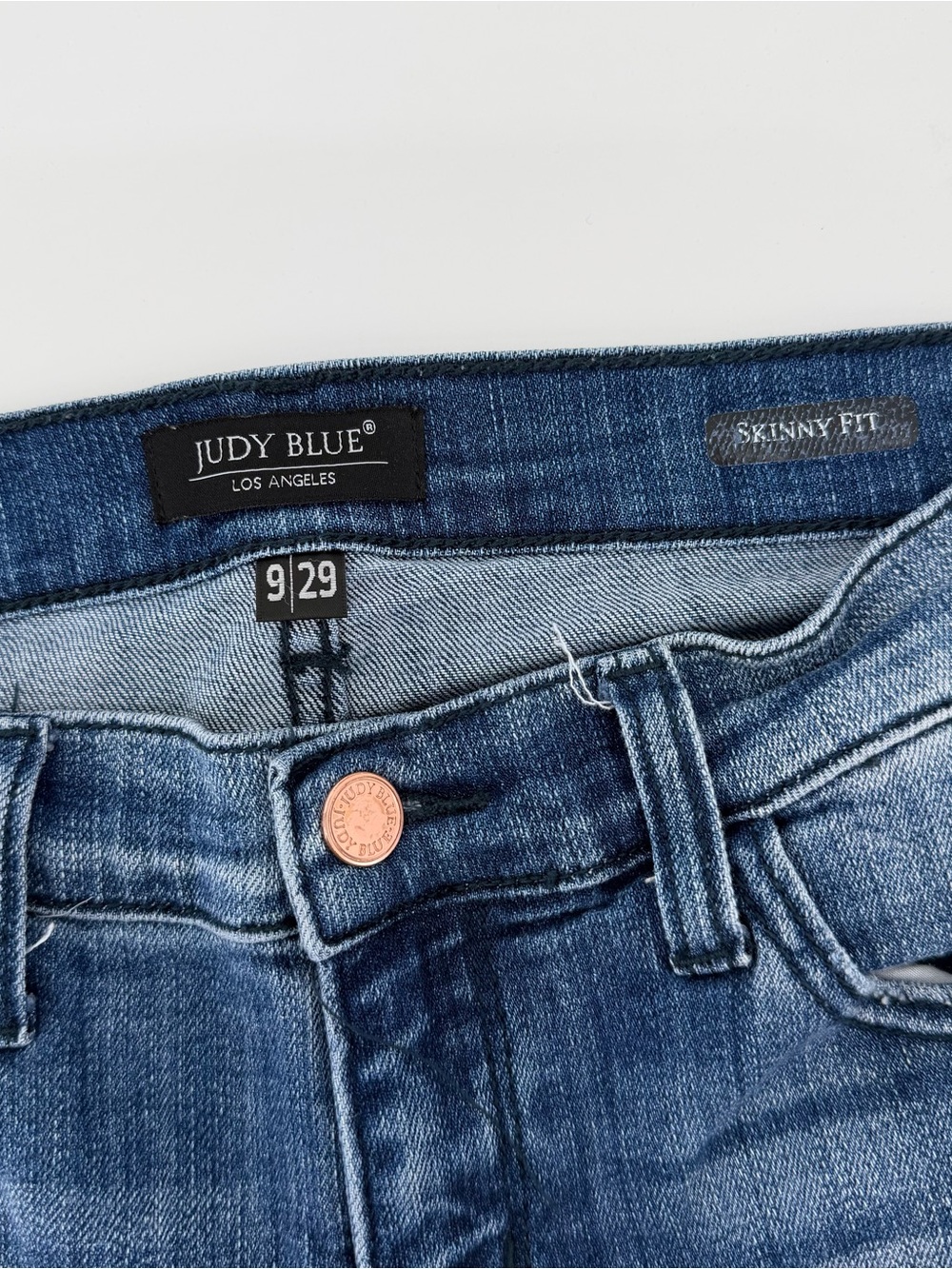 Judy Blue Sienna Distressed Raw Hem Skinny Jeans, Women's Size 9/29 - Picture 4 of 9